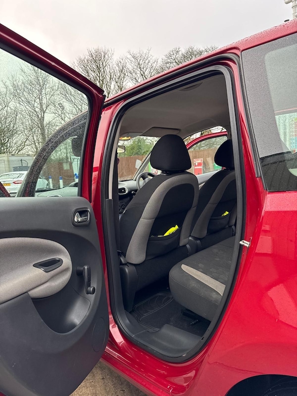 Used Citroen C3 Picasso 2013 for sale - 75430797: Photo 11