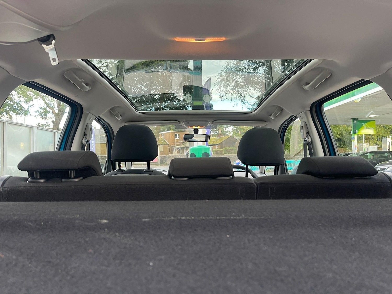 Used Citroen C3 Picasso 2013 for sale - 76993965: Photo 12