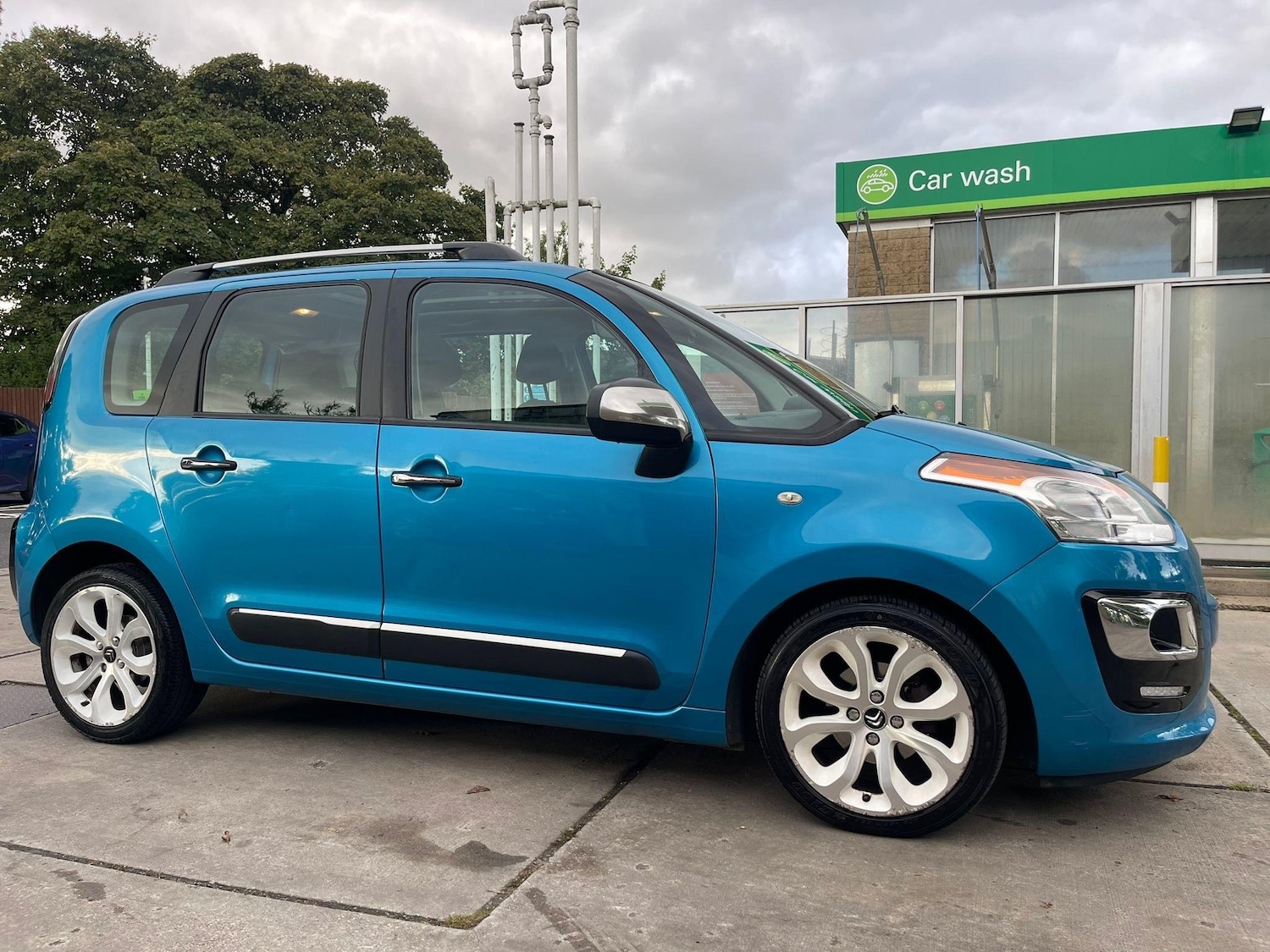 Used Citroen C3 Picasso 2013 for sale - 76993965: Photo 4