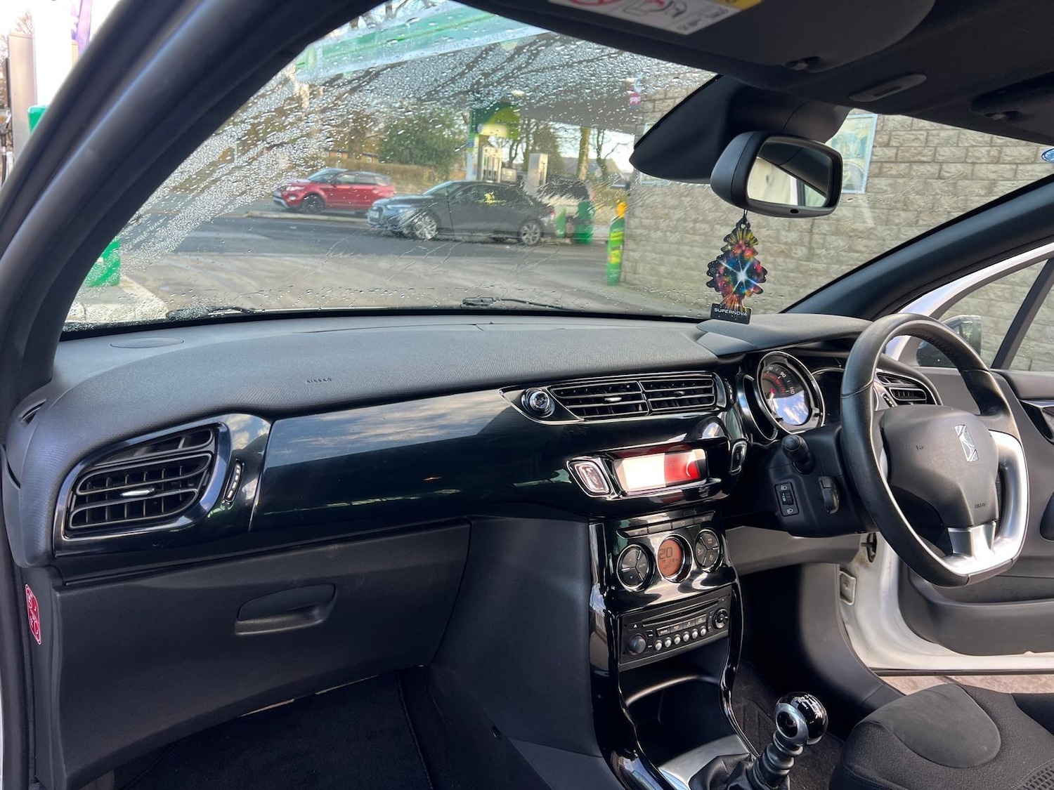 Used Citroen DS3 2015 for sale - 76996055: Photo 12