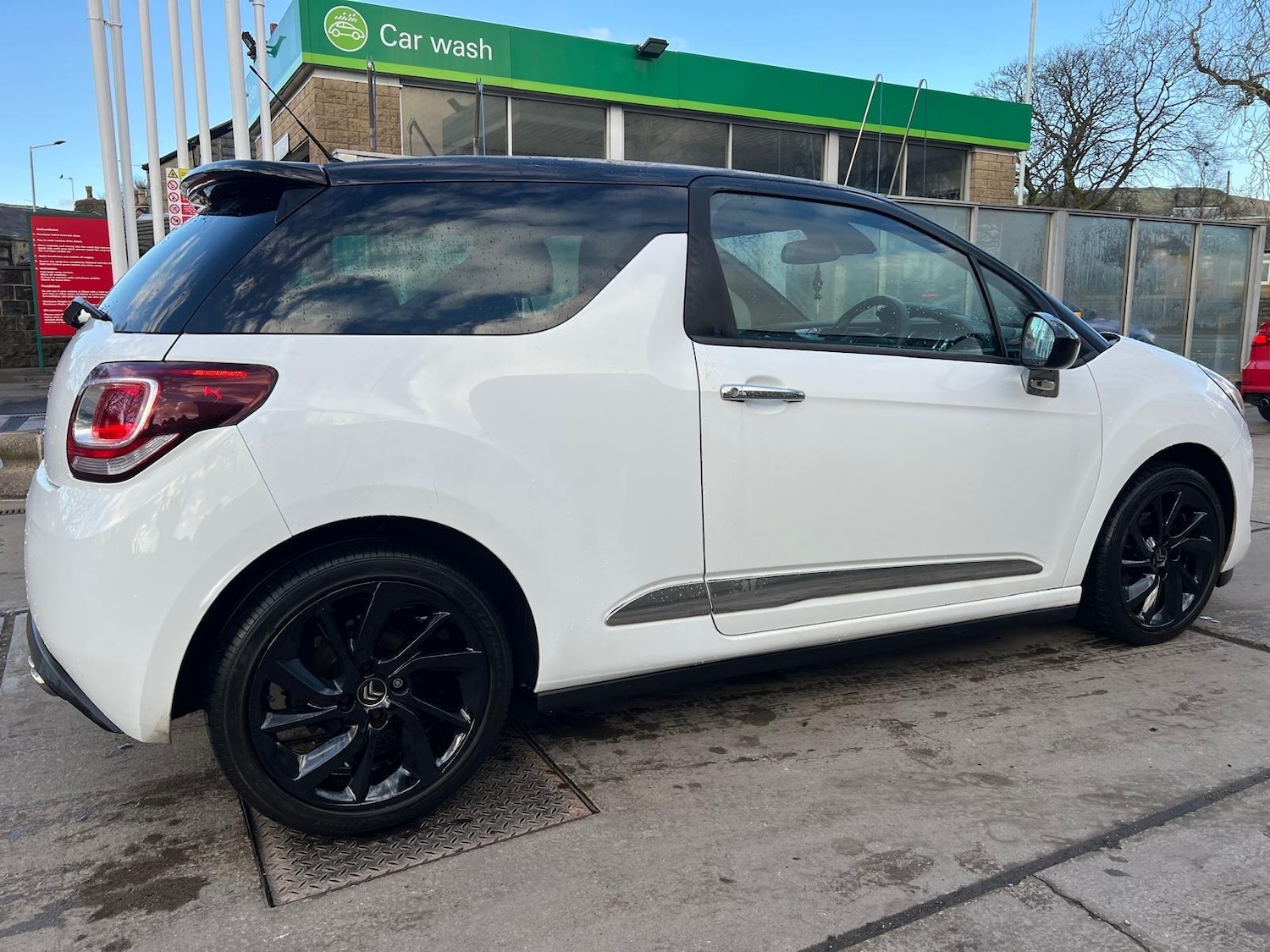 Used Citroen DS3 2015 for sale - 76996055: Photo 7