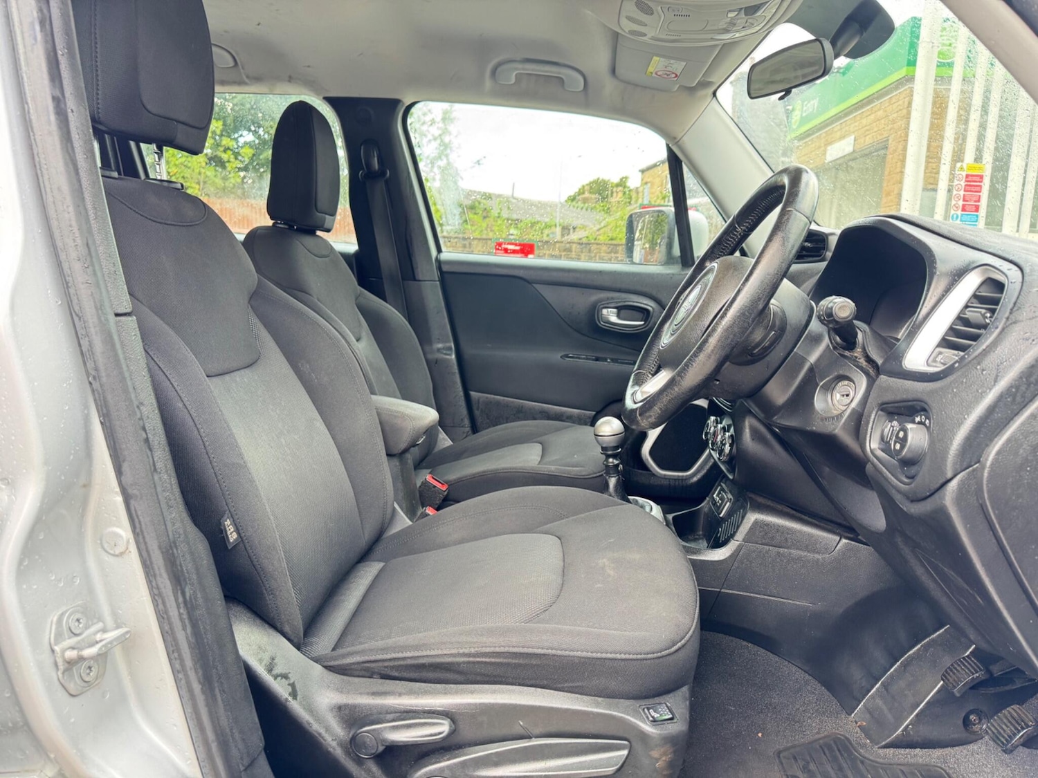 Used Jeep Renegade 2015 for sale - 76988853: Photo 17