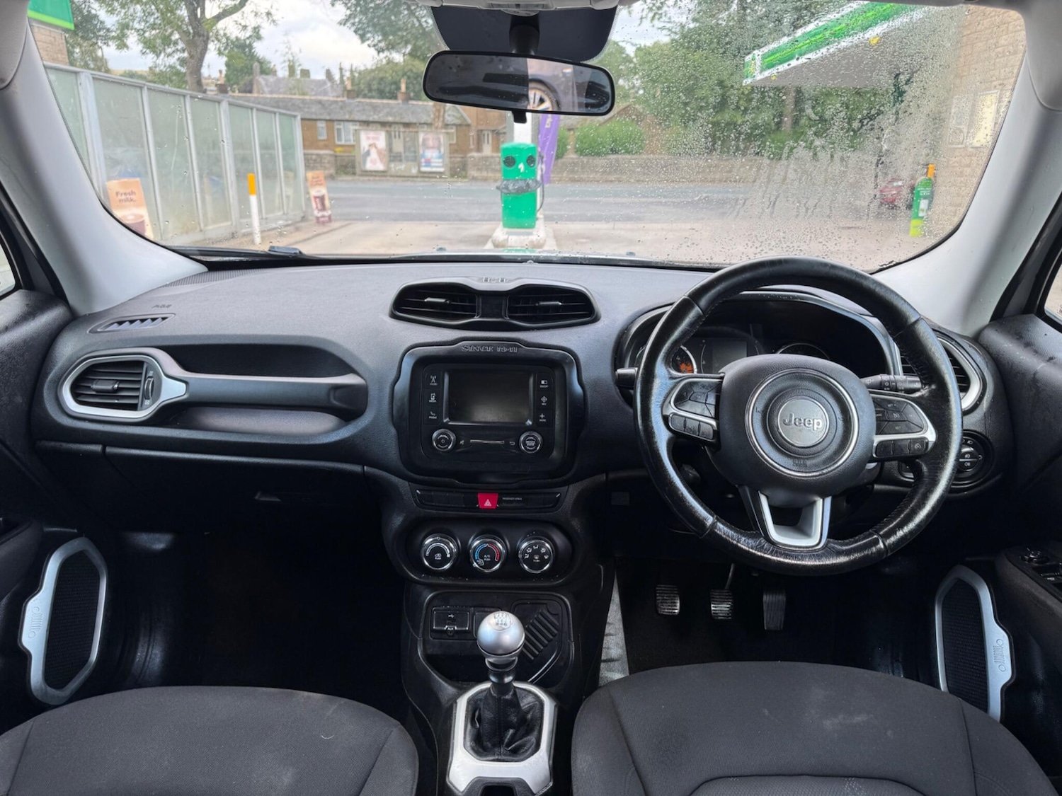 Used Jeep Renegade 2015 for sale - 76988853: Photo 19