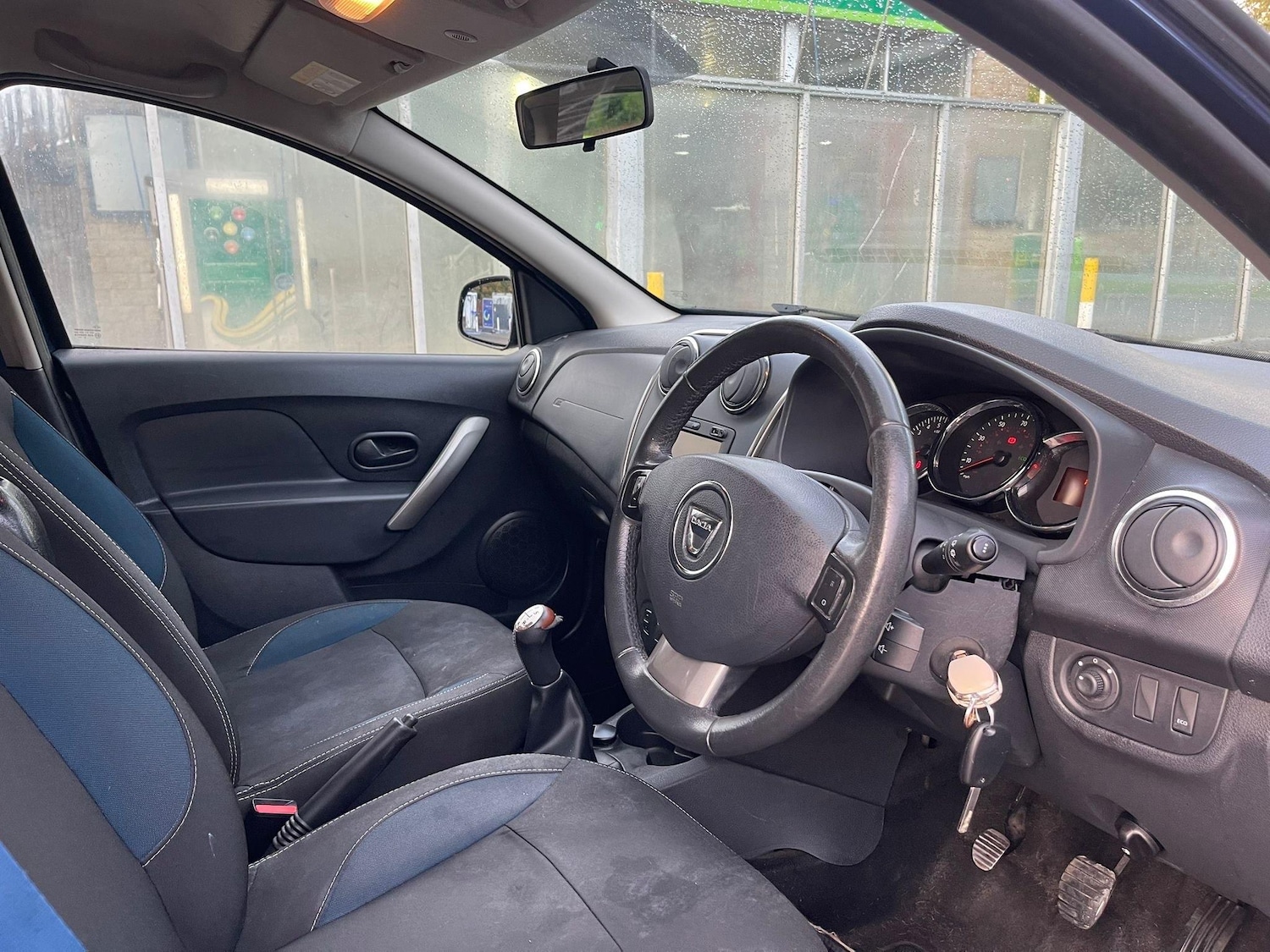 Used Dacia Sandero 2015 for sale - 76988407: Photo 8