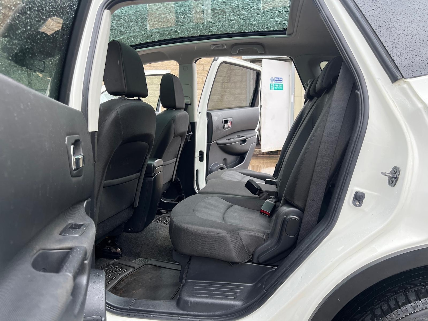 Used Nissan Qashqai+2 2012 for sale - 76988797: Photo 19