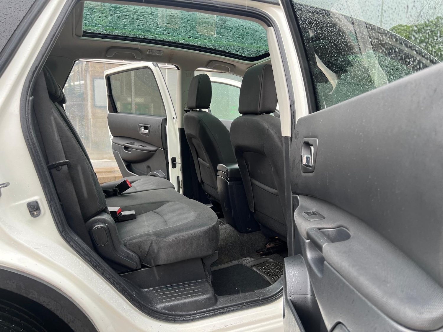 Used Nissan Qashqai+2 2012 for sale - 76988797: Photo 21