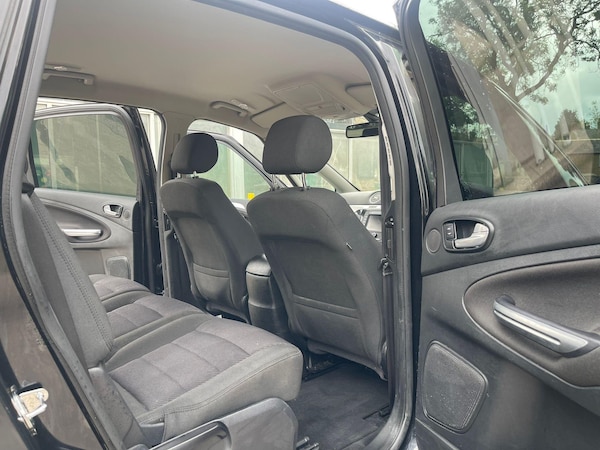 Used Ford S-Max 2014 for sale - 75431447: Photo 9