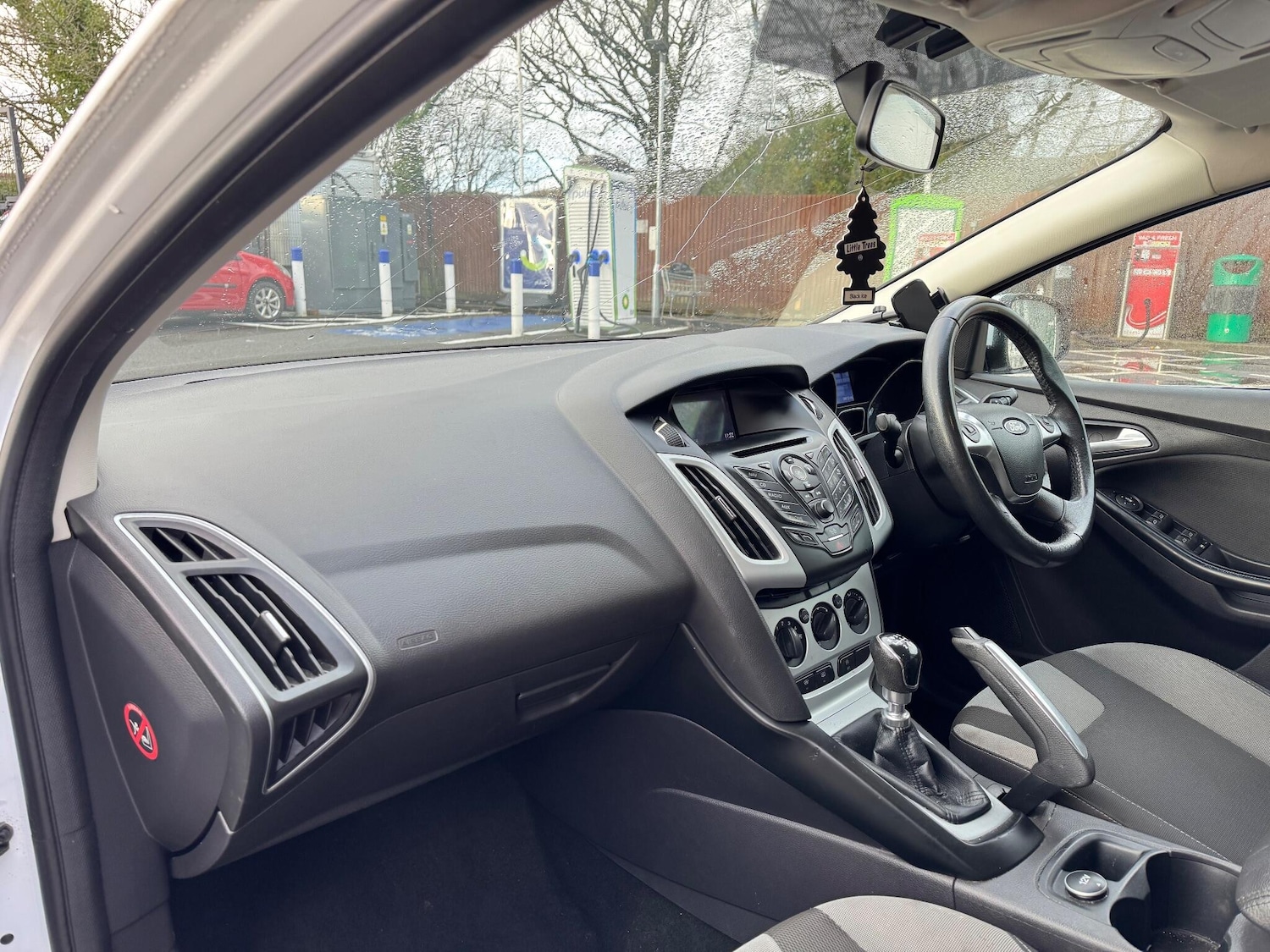 Used Ford Focus 2011 for sale - 77163504: Photo 11