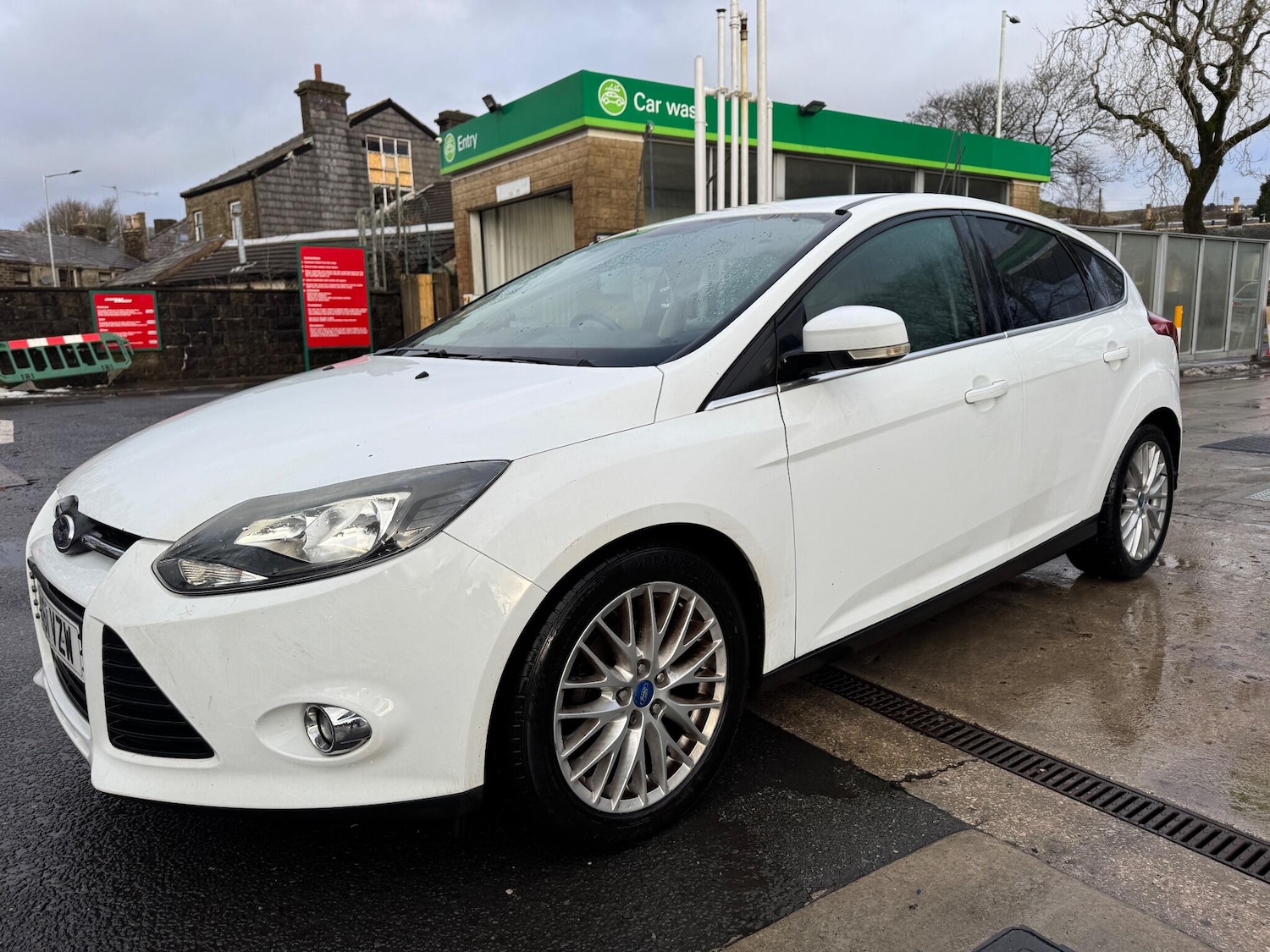 Used Ford Focus 2011 for sale - 77163504: Photo 3
