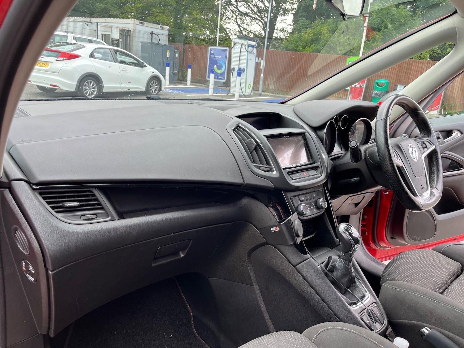 Used Vauxhall Zafira 2015 for sale - 76995686: Photo 18