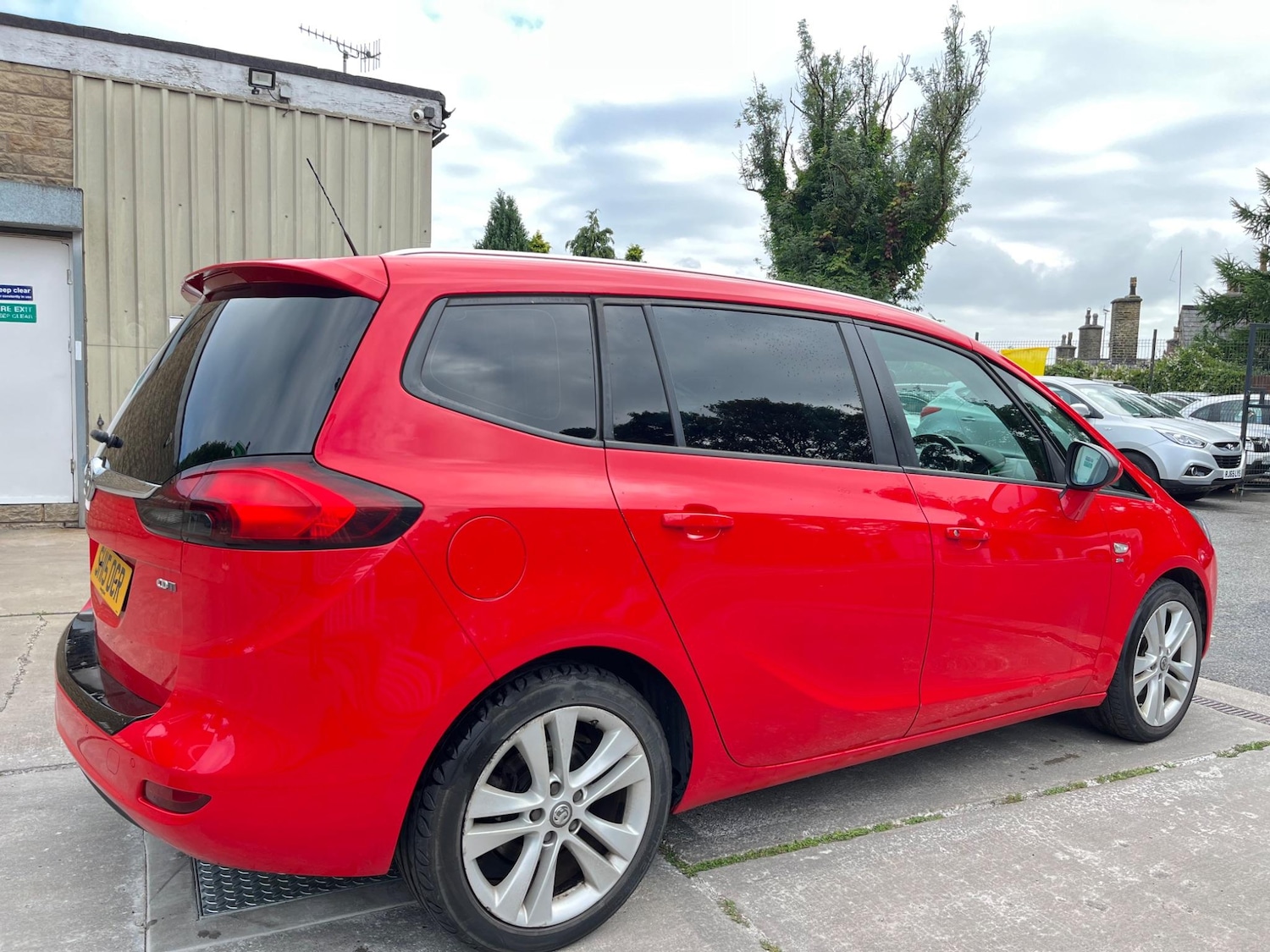 Used Vauxhall Zafira 2015 for sale - 76995686: Photo 4