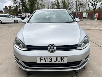 Used Volkswagen Golf 2013 for sale - 76122755: Photo