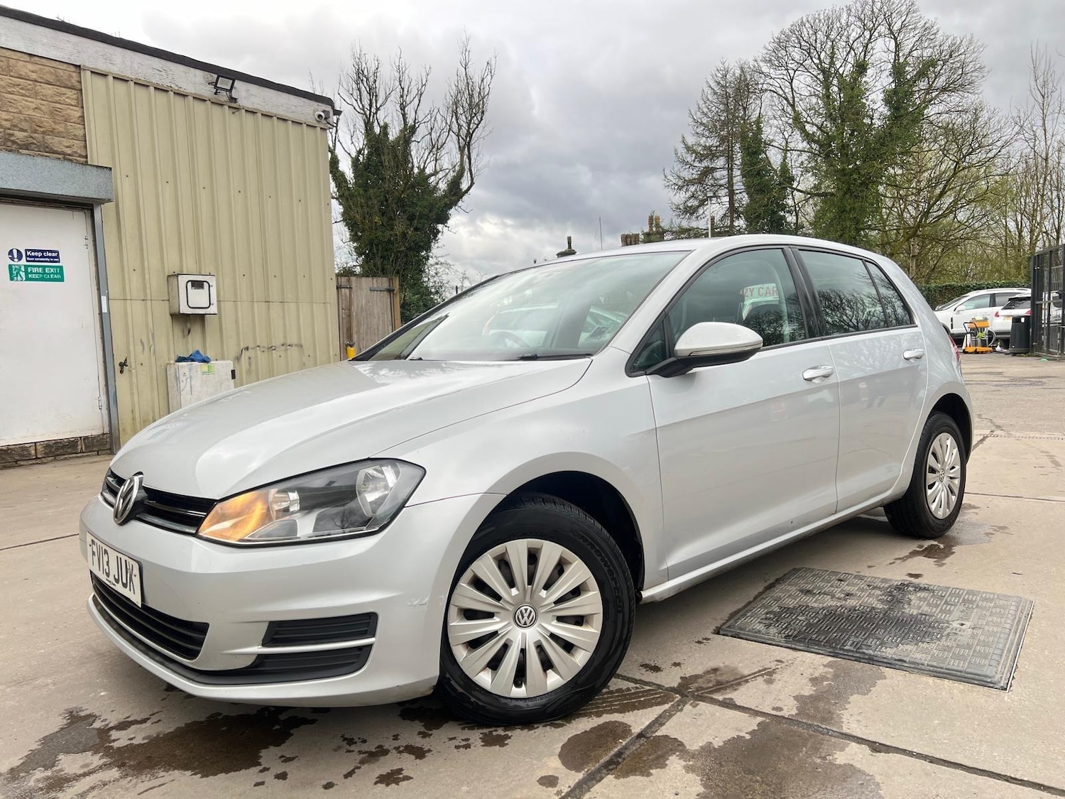 Used Volkswagen Golf 2013 for sale - 76122755: Photo 5