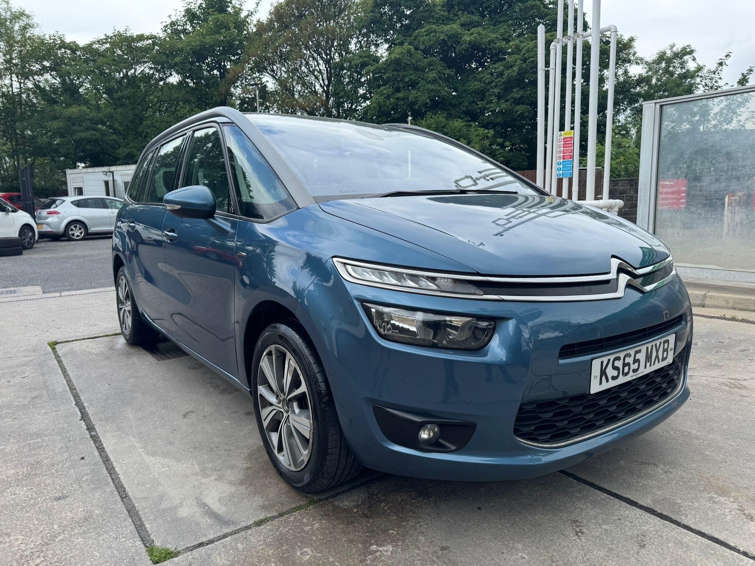 Used Citroen C4 Grand Picasso 2015 for sale - 76991332: Photo 2