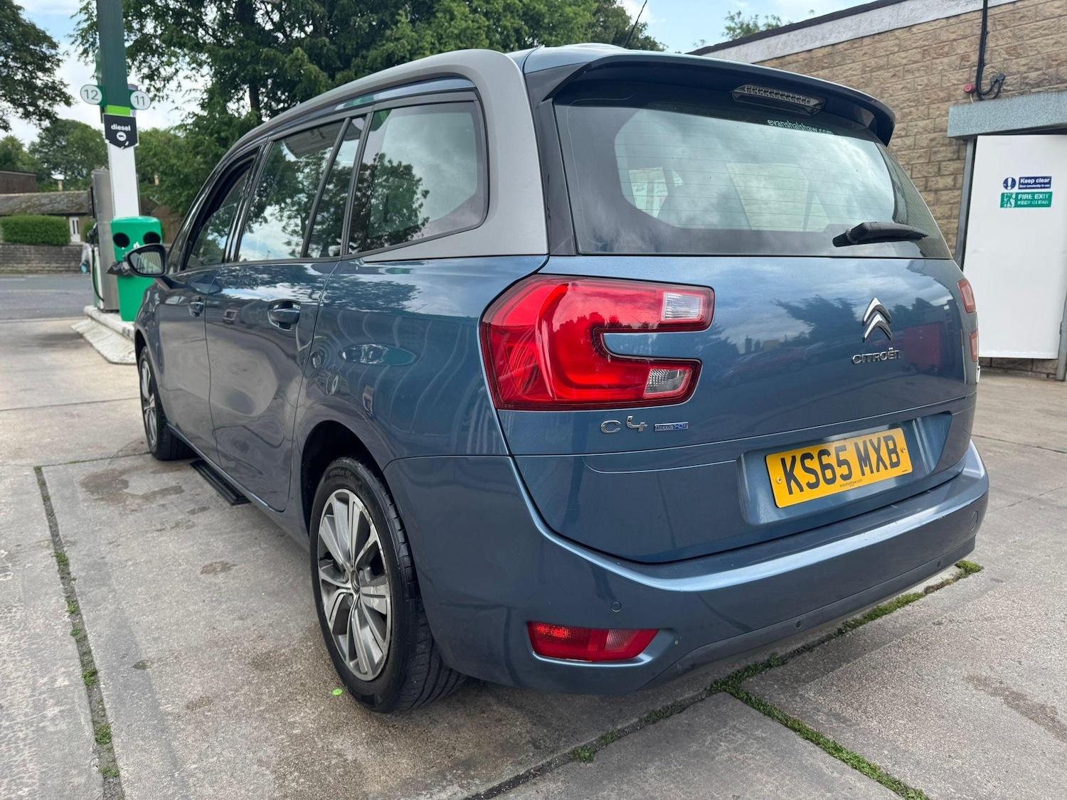 Used Citroen C4 Grand Picasso 2015 for sale - 76991332: Photo 4