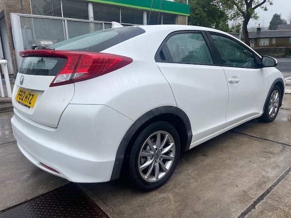 Used Honda Civic 2012 for sale - 75430329: Photo 4