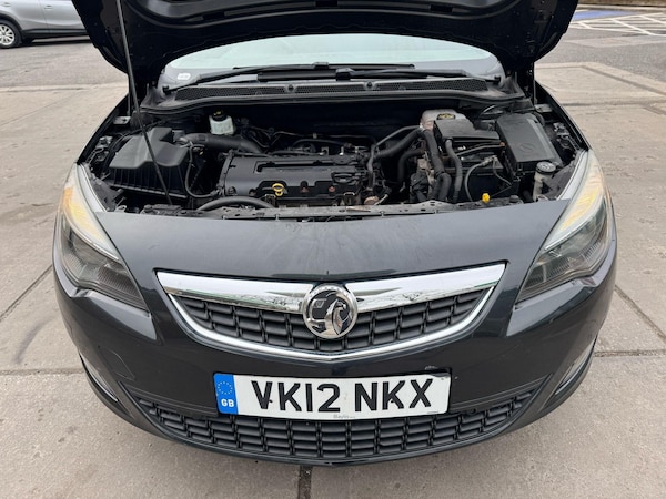 Used Vauxhall Astra 2012 for sale - 75431796: Photo 10
