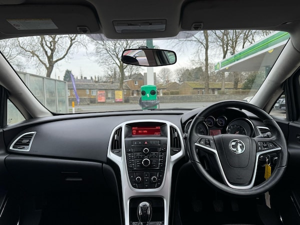 Used Vauxhall Astra 2012 for sale - 75431796: Photo 17