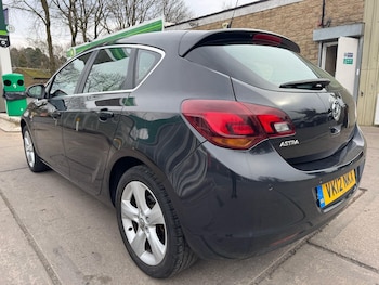 Used Vauxhall Astra 2012 for sale - 75431796: Photo