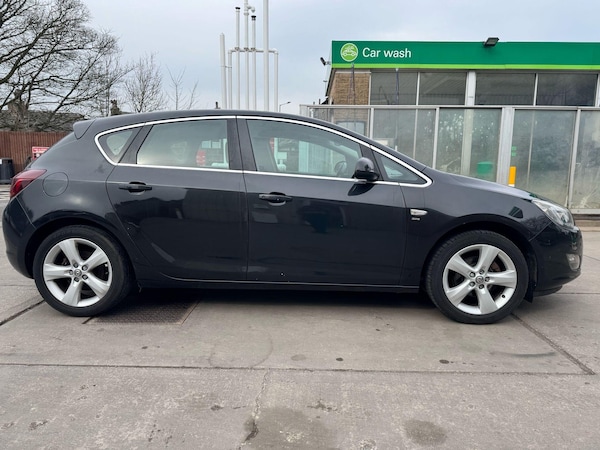 Used Vauxhall Astra 2012 for sale - 75431796: Photo 6