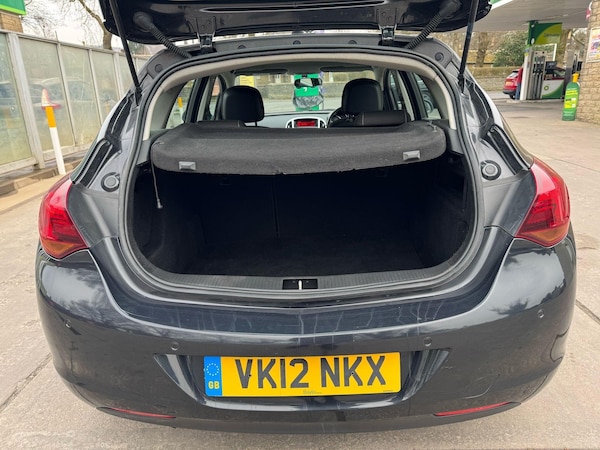 Used Vauxhall Astra 2012 for sale - 75431796: Photo 9