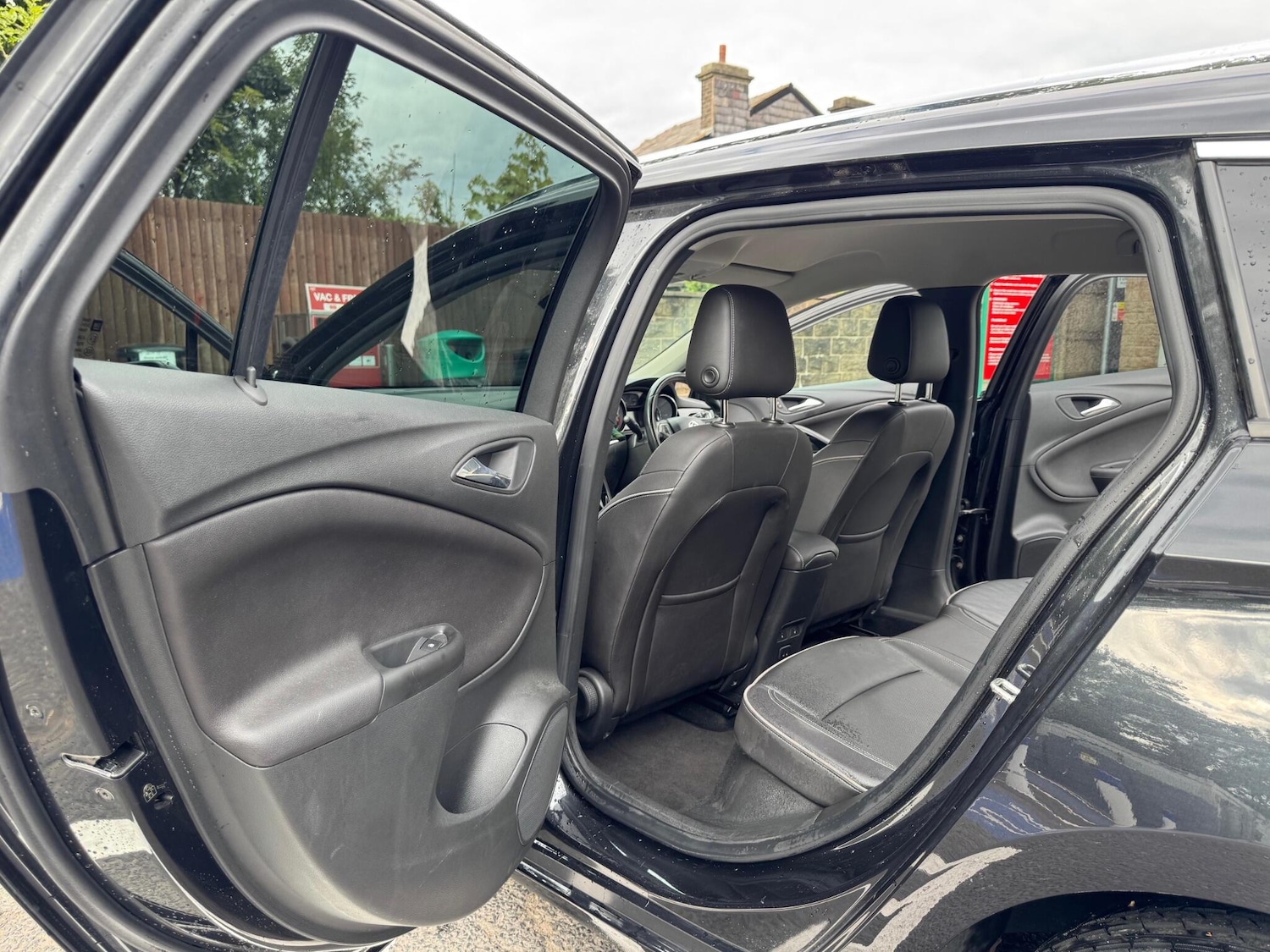 Used Vauxhall Astra 2016 for sale - 76989760: Photo 17