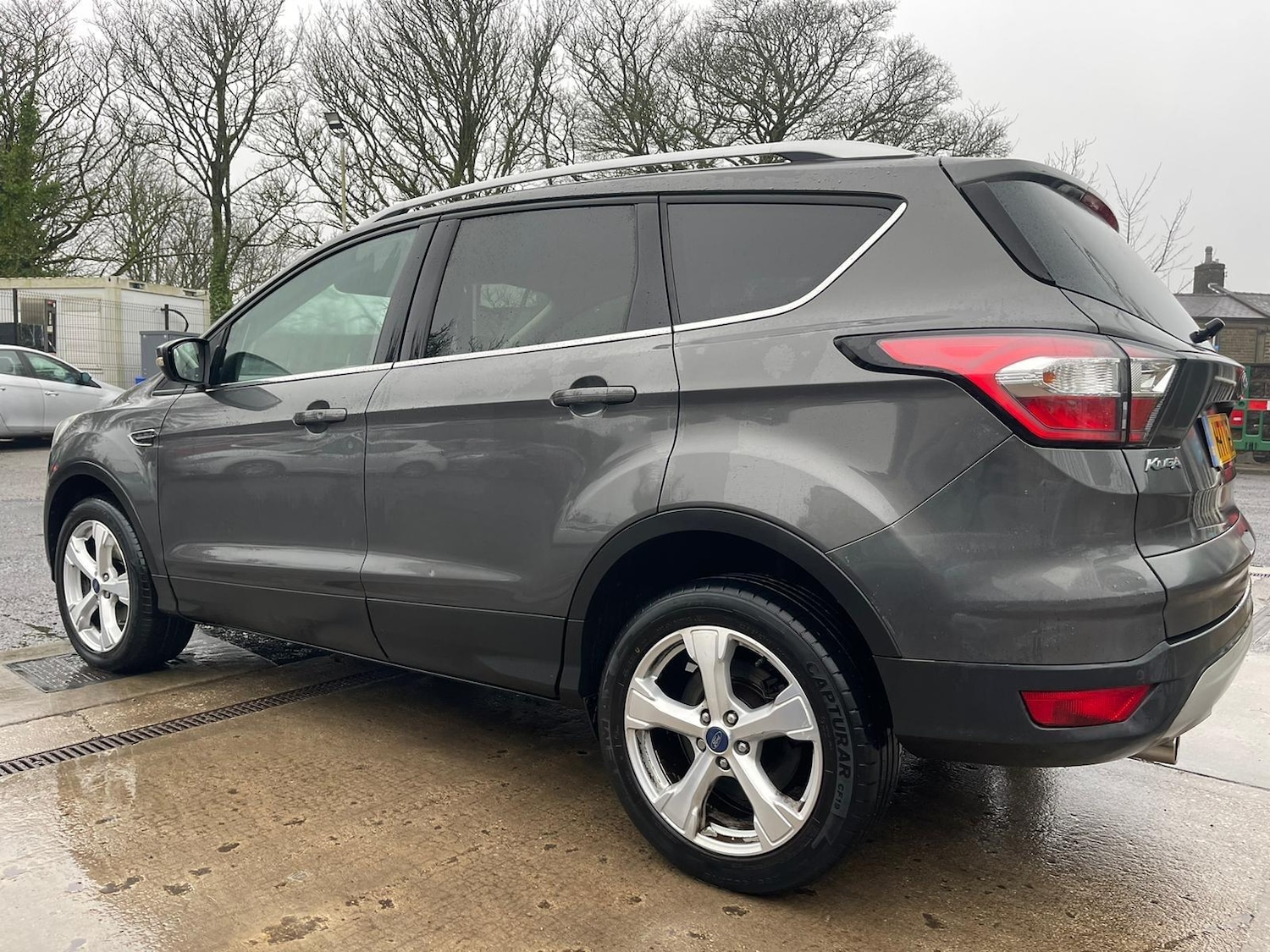 Used Ford Kuga 2017 for sale - 76990588: Photo 5
