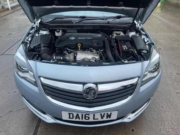 Used Vauxhall Insignia 2016 for sale - 75431565: Photo 2