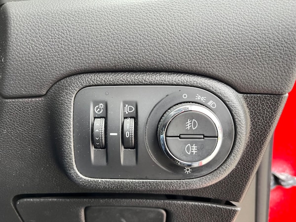 Used Vauxhall Zafira Tourer 2015 for sale - 75430641: Photo 20