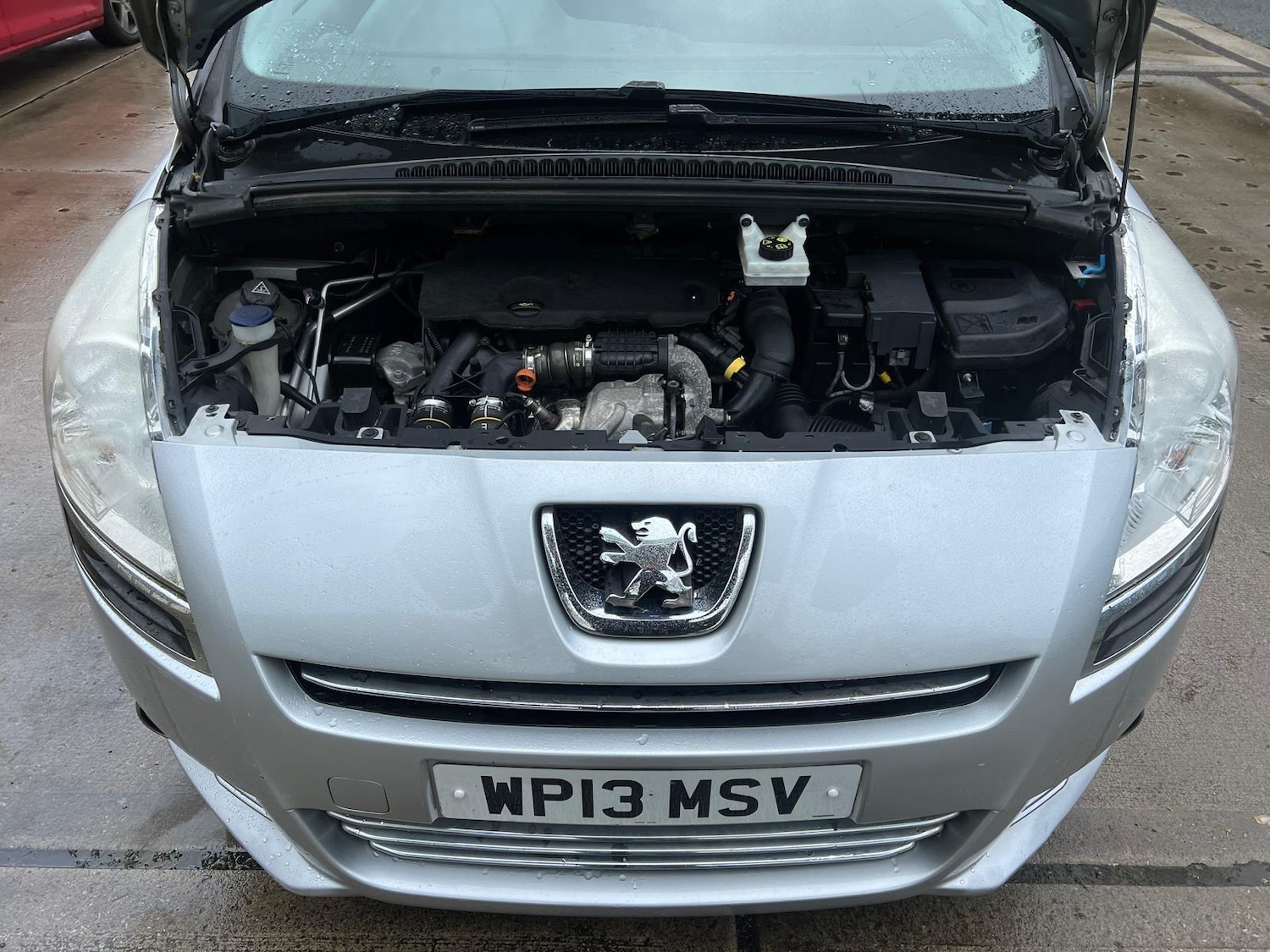 Used Peugeot 5008 2013 for sale - 76988793: Photo 7