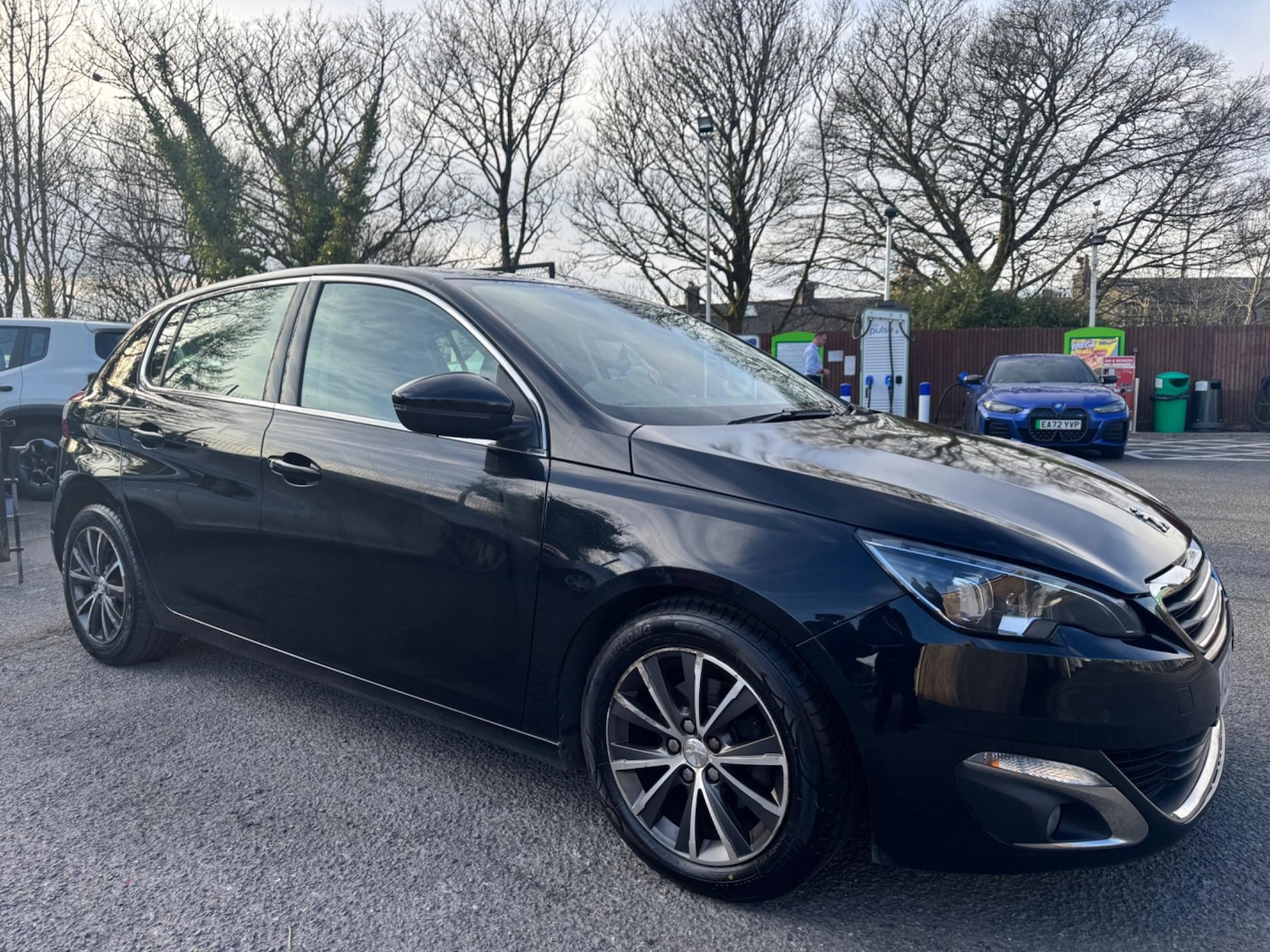 Used Peugeot 308 2016 for sale - 76991842: Photo 2