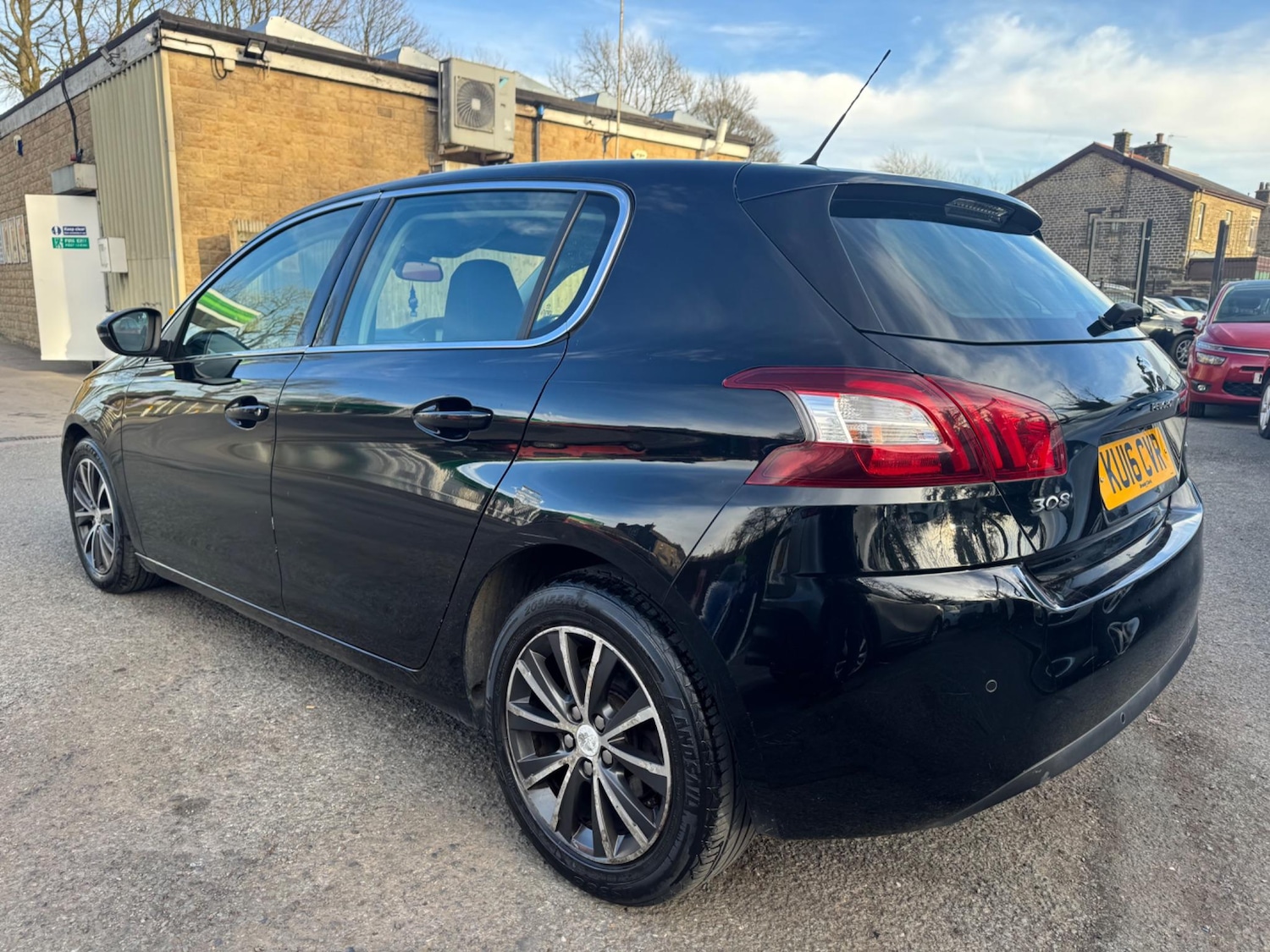 Used Peugeot 308 2016 for sale - 76991842: Photo 5