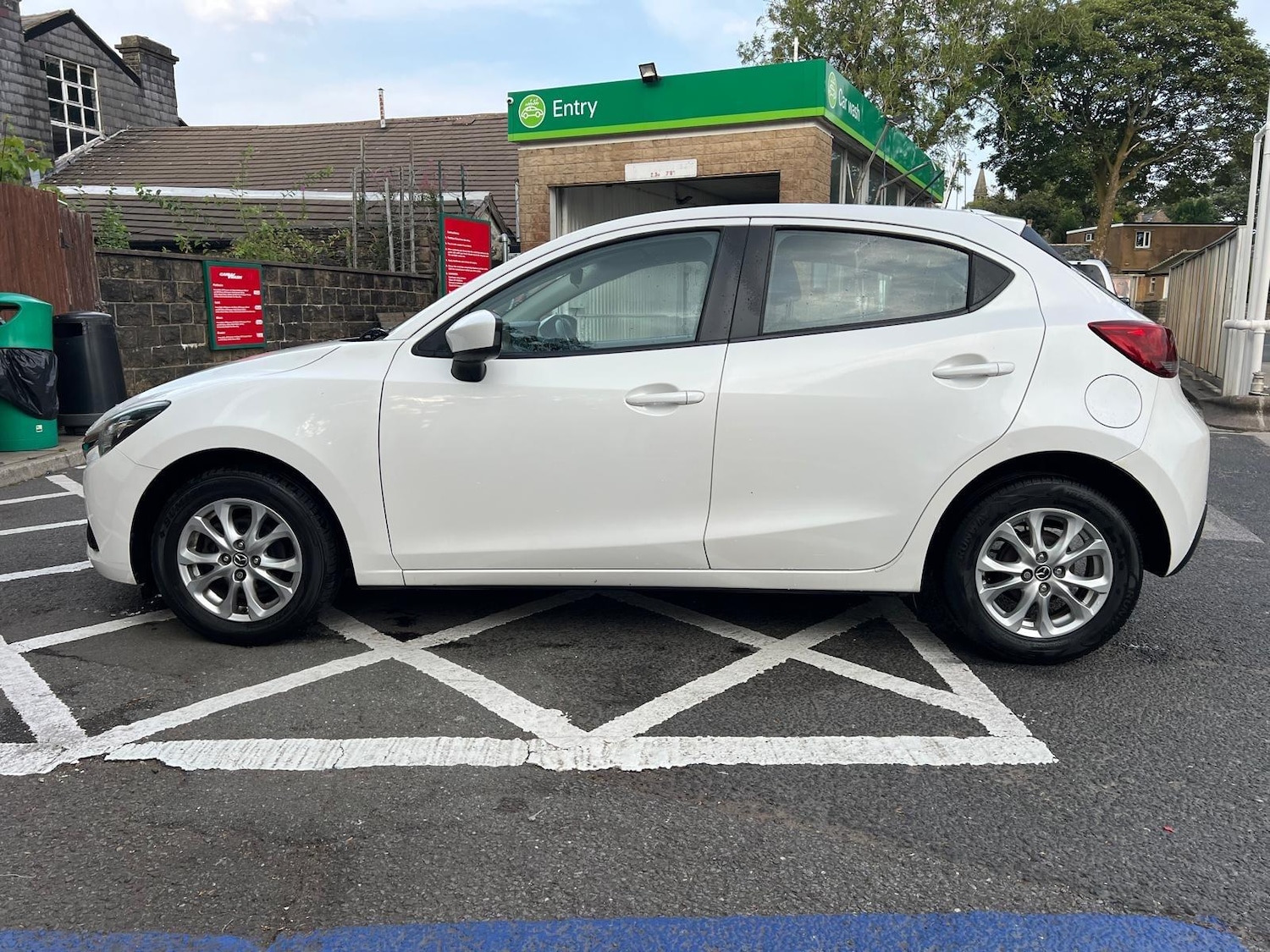Used Mazda Mazda2 2016 for sale - 76306239: Photo 23