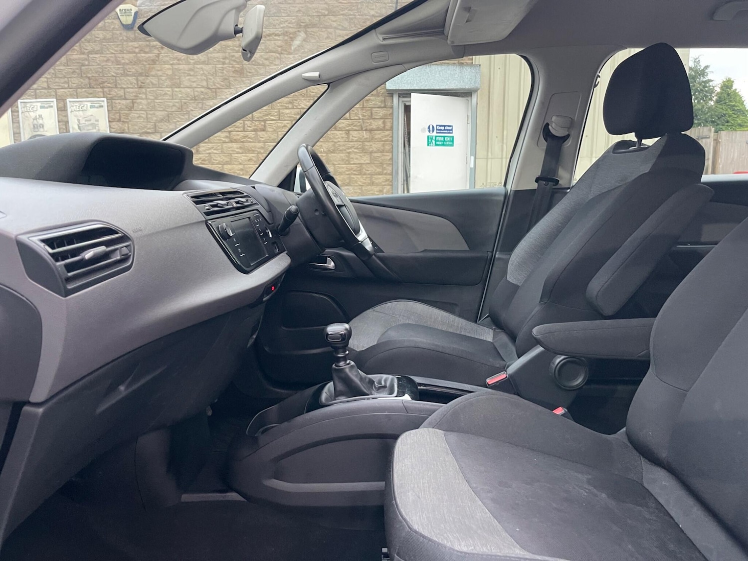 Used Citroen C4 Grand Picasso 2018 for sale - 77066906: Photo 17