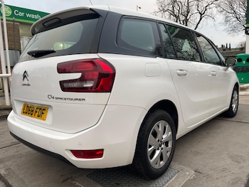 Used Citroen C4 Grand Picasso 2018 for sale - 77066906: Photo