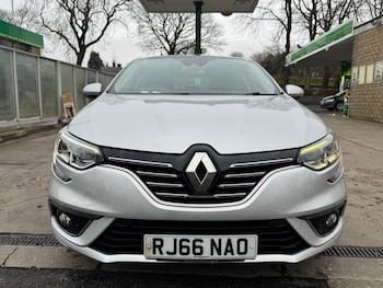 Used Renault Megane 2016 for sale - 78384857: Photo