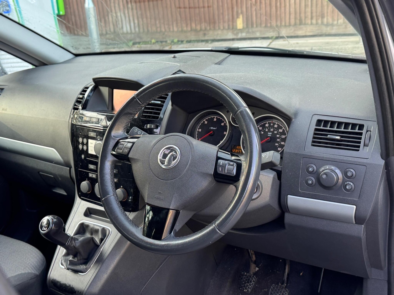 Used Vauxhall Zafira 2012 for sale - 76239853: Photo 9