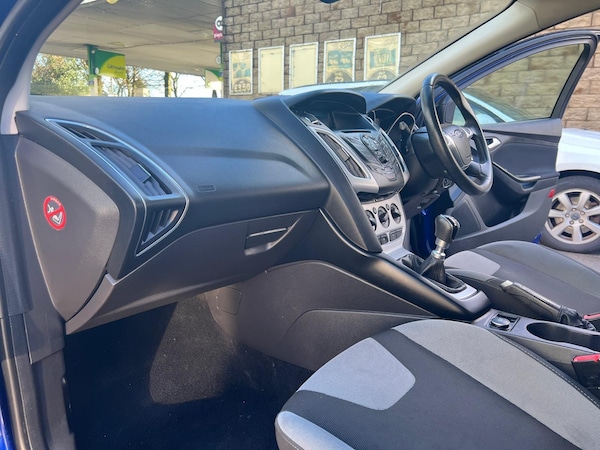 Used Ford Focus 2014 for sale - 75430834: Photo 14
