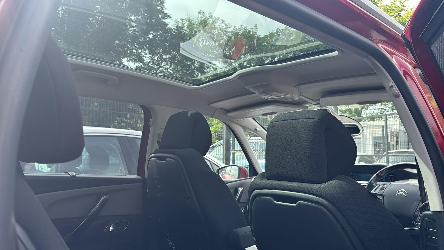 Used Citroen C4 Grand Picasso 2014 for sale - 76992878: Photo 21