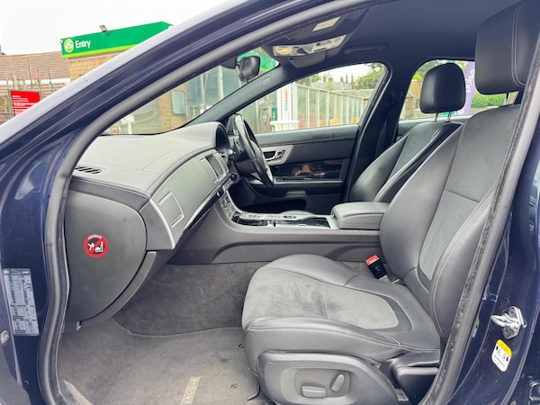 Used Jaguar XF 2014 for sale - 75677908: Photo 12