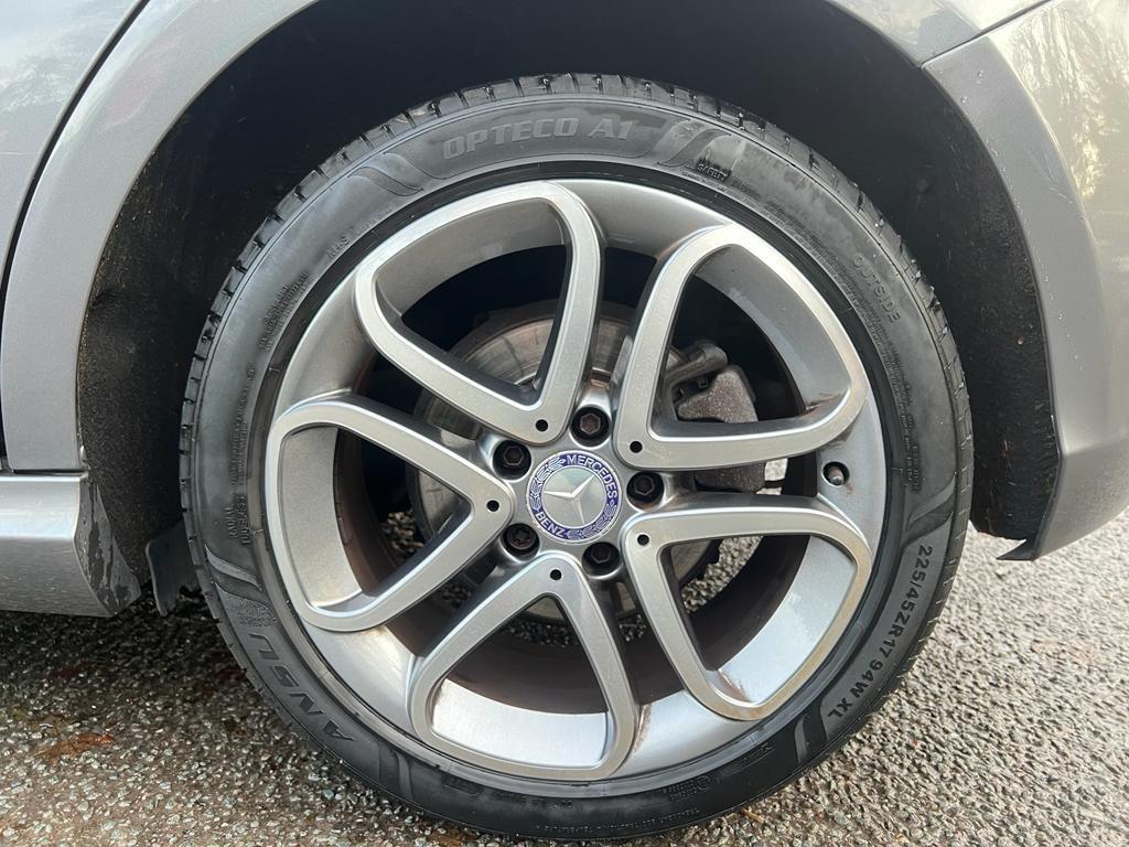 Used Mercedes-Benz A-Class 2013 for sale - 76989836: Photo 21