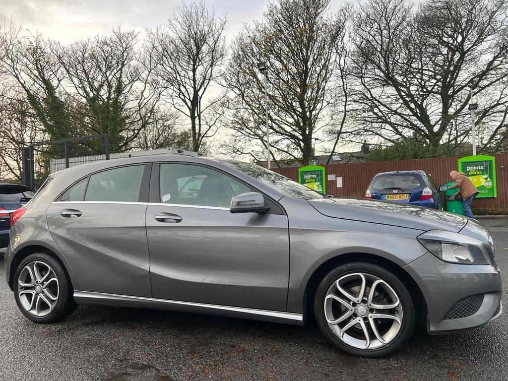 Used Mercedes-Benz A-Class 2013 for sale - 76989836: Photo 3