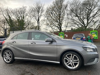 Used Mercedes-Benz A-Class 2013 for sale - 76989836: Photo