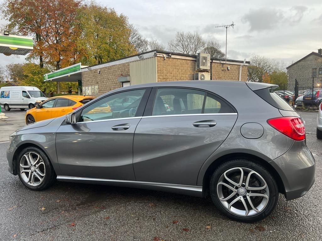 Used Mercedes-Benz A-Class 2013 for sale - 76989836: Photo 6