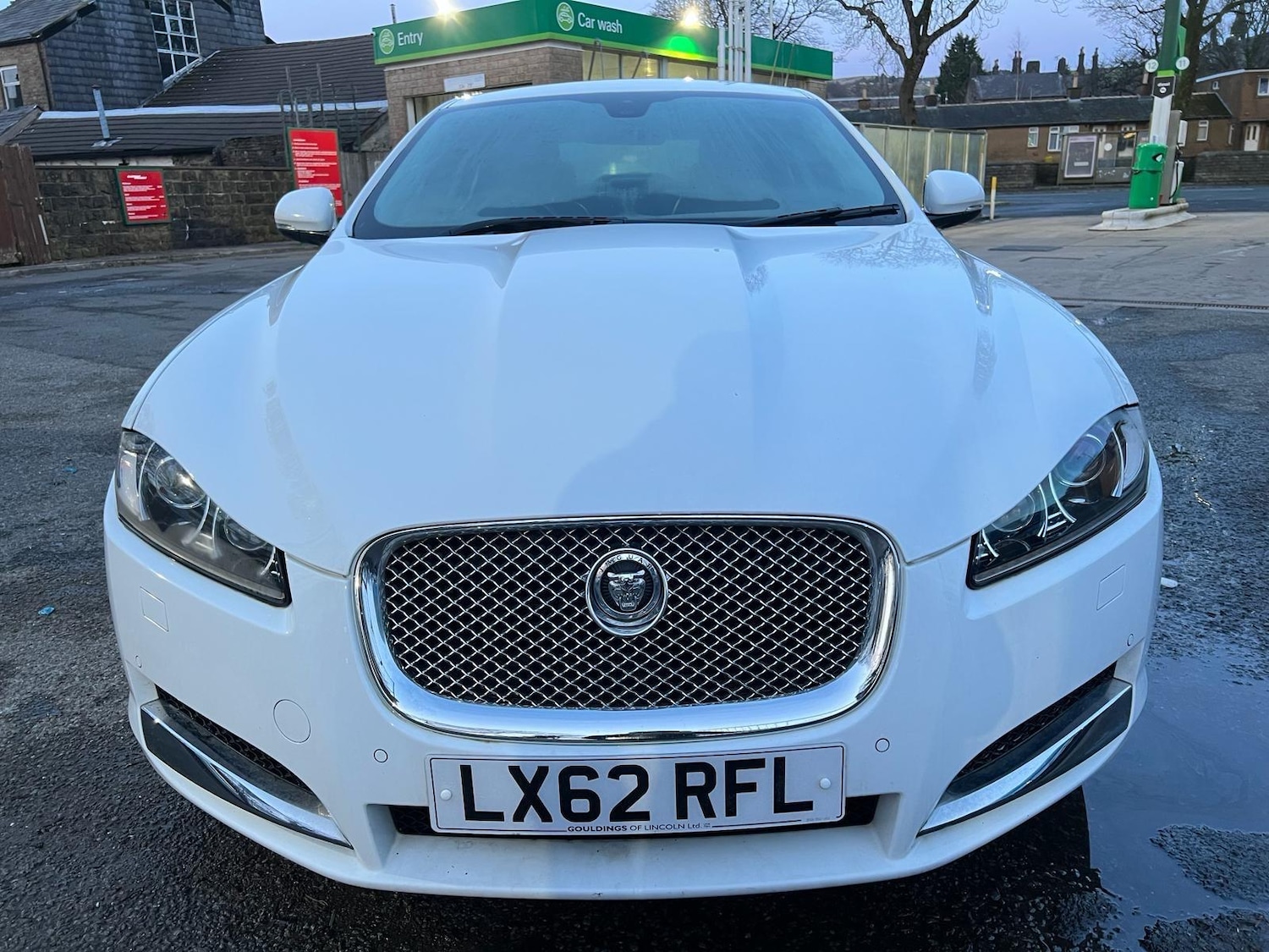 Used Jaguar XF 2012 for sale - 76992965: Photo 1