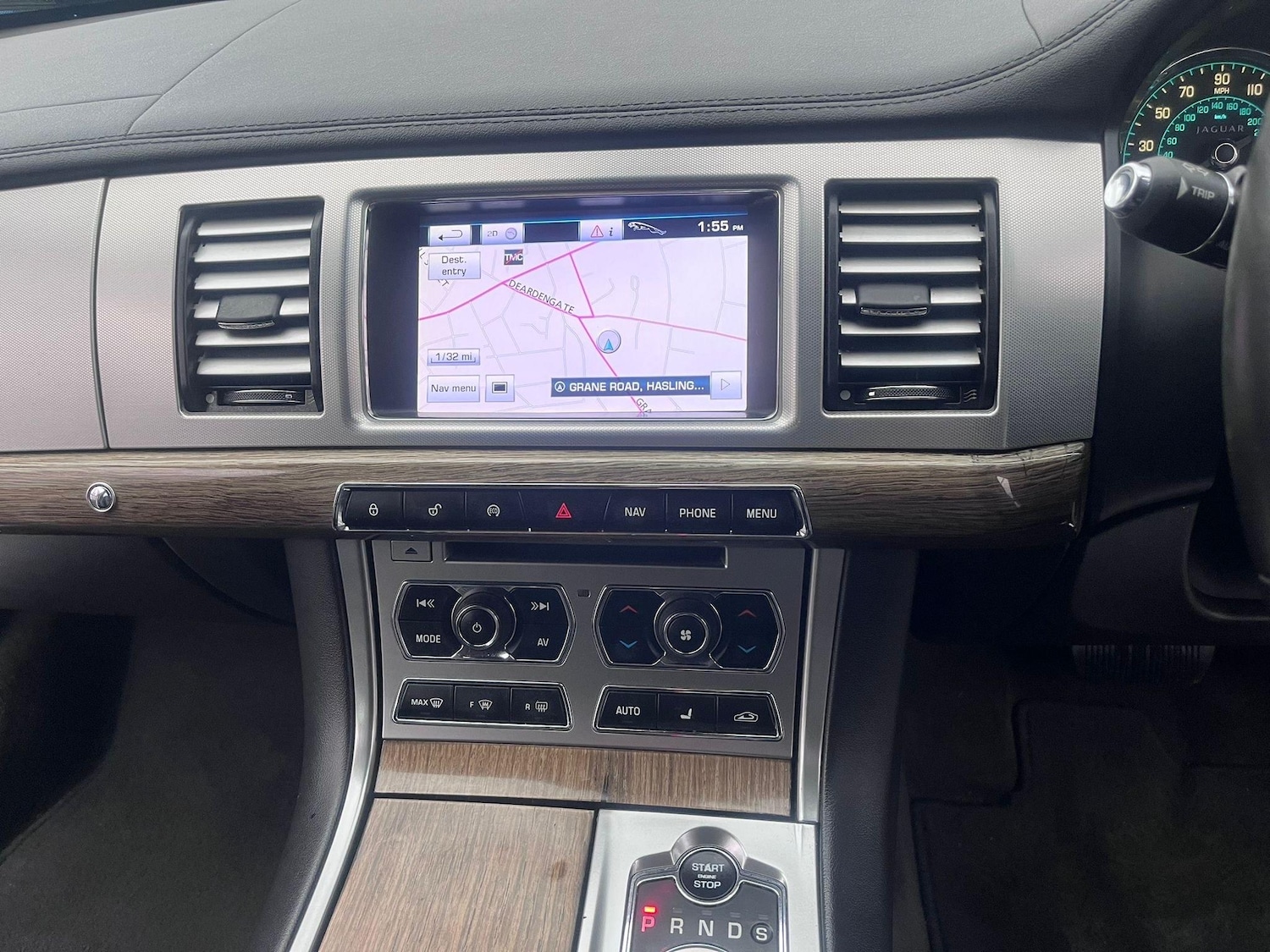 Used Jaguar XF 2012 for sale - 76992965: Photo 12