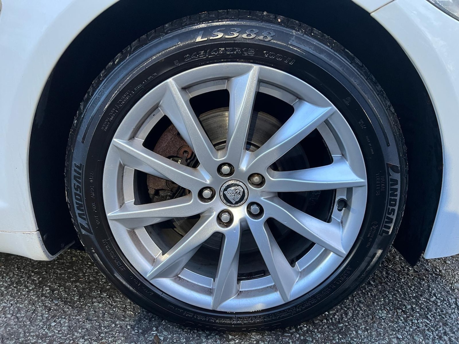 Used Jaguar XF 2012 for sale - 76992965: Photo 19