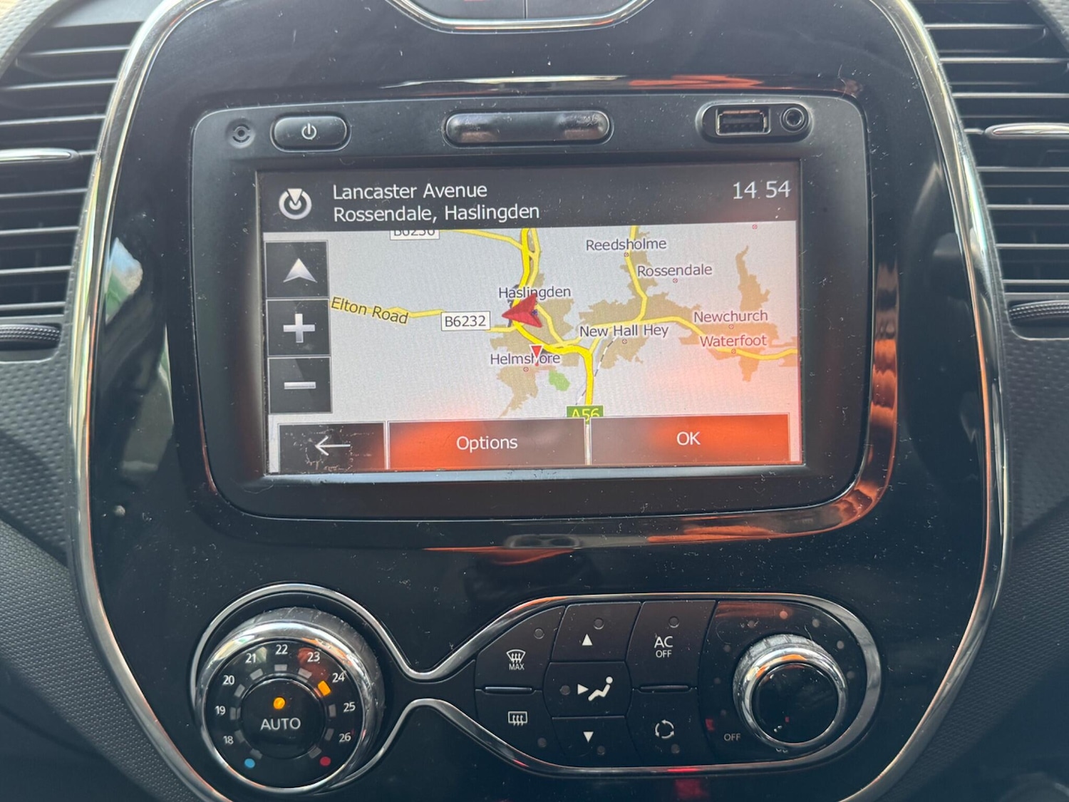 Used Renault Captur 2014 for sale - 77657790: Photo 17