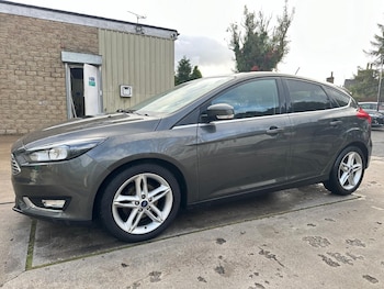 Used Ford Focus 2017 for sale - 78348157: Photo