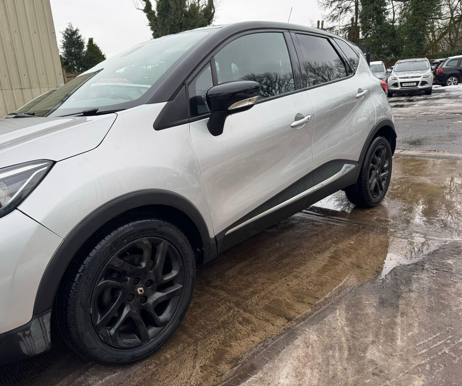 Used Renault Captur 2014 for sale - 76997471: Photo 4